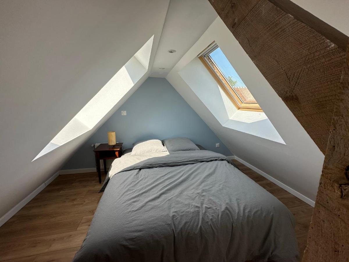 Gite Confortable Au Milieu Des Pres - La Ferme De Montigny Neauphe-Sur-Dive 外观 照片