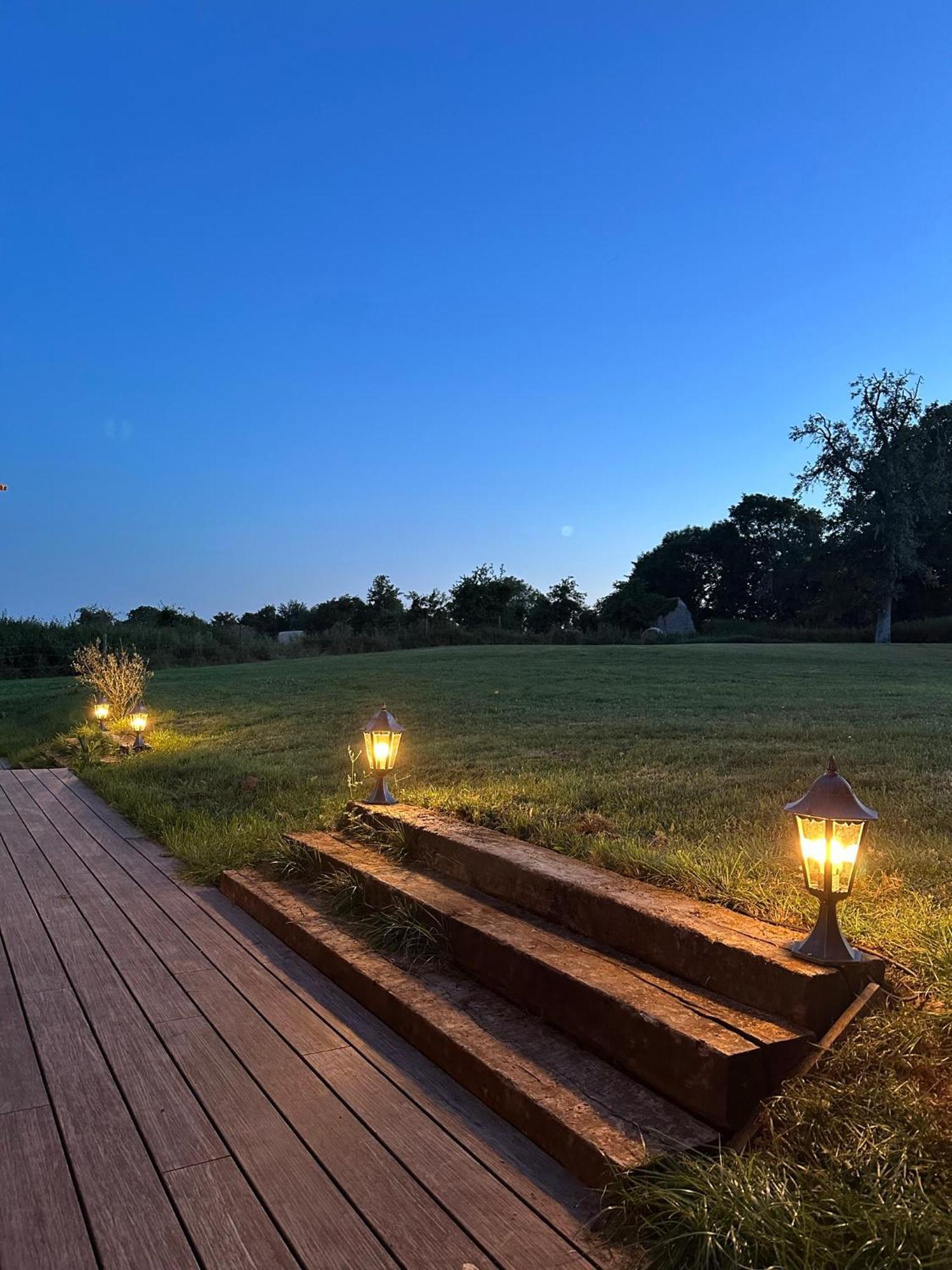 Gite Confortable Au Milieu Des Pres - La Ferme De Montigny Neauphe-Sur-Dive 外观 照片